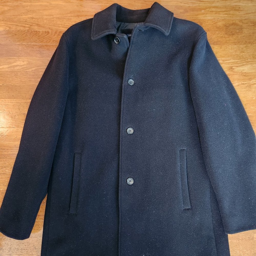 Banana Republic Men's Wool Coat (Size M)